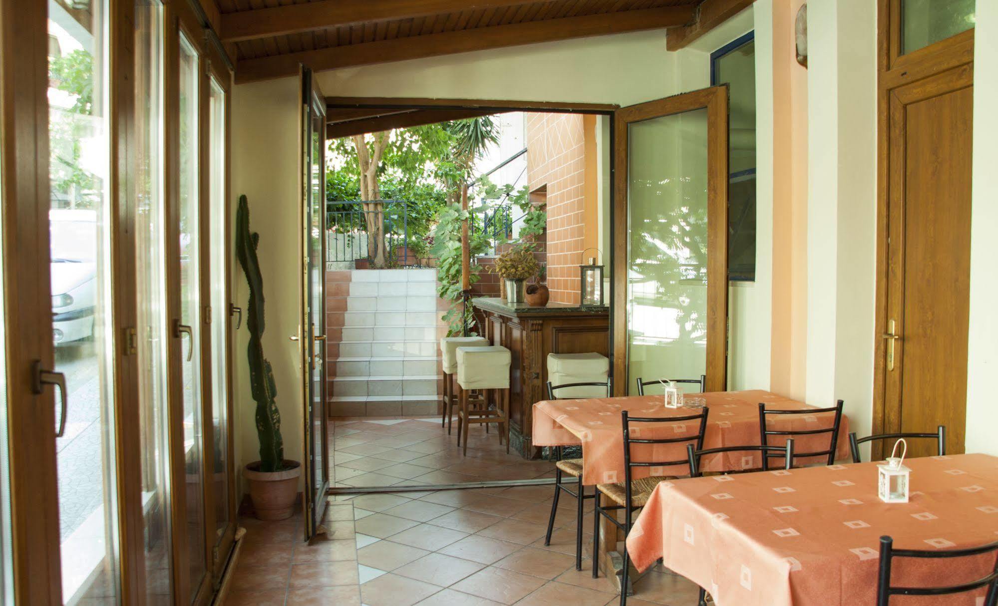 Stavrodromi Hotel Igoumenitsa Exterior foto